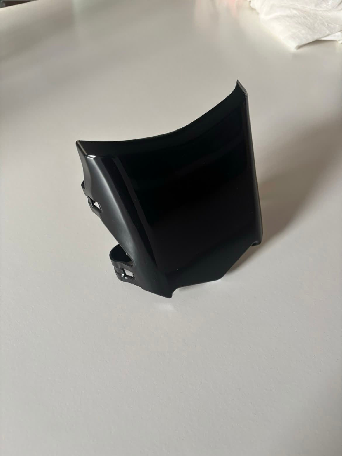 Motocutz Plate — gloss black